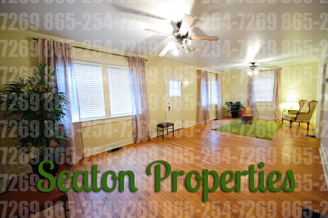 Building Photo - 1809 Adair Dr