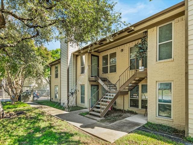 Foto del edificio - 10650 Steppington Dr