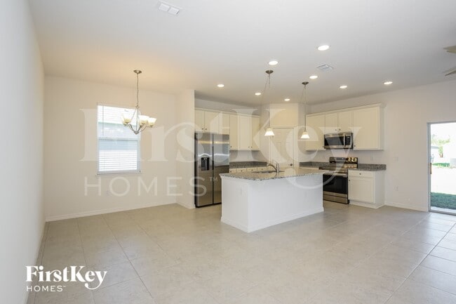 Building Photo - 1234 Ponca Rd