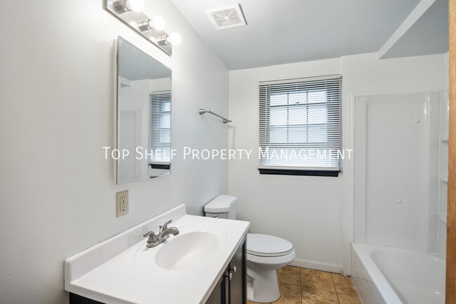 Building Photo - 3609 56th St
