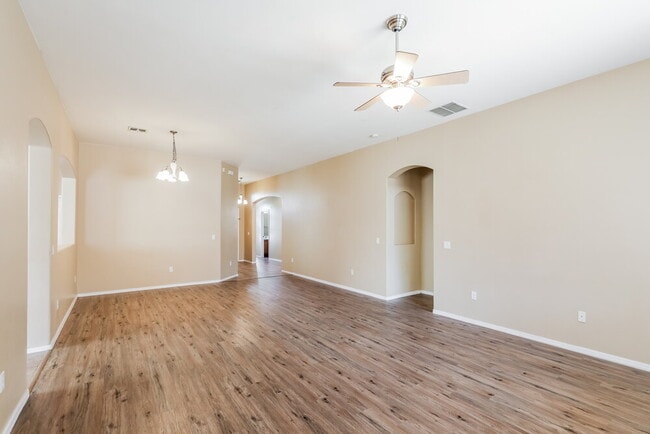Building Photo - 7129 W Autumn Gold Ct