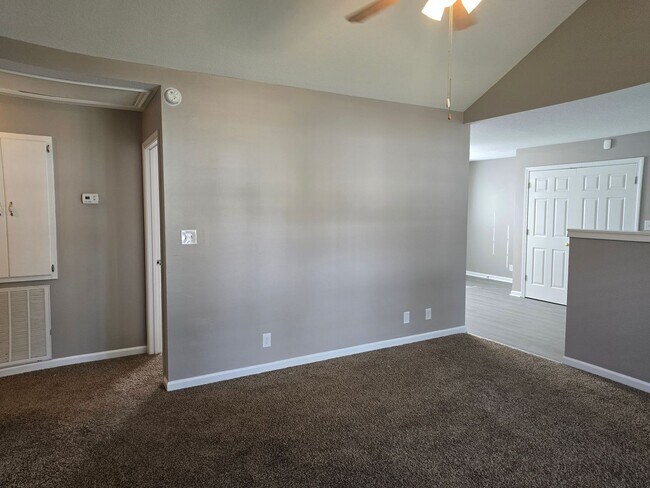 Foto del edificio - Charming 3-Bedroom Retreat at the End of t...