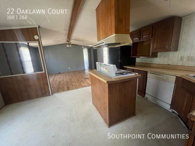 Primary Photo - 22 Oaklawn Ct