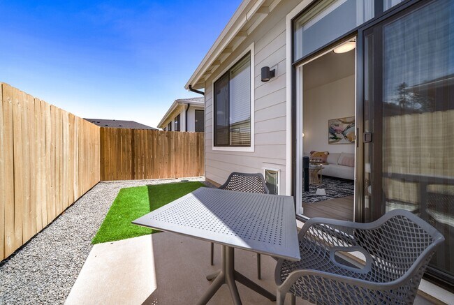 Building Photo - Petra at Larkspur