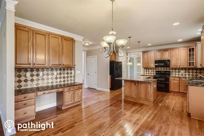 Foto del edificio - 224 Forest Walks Way, Mooresville, NC, 28115