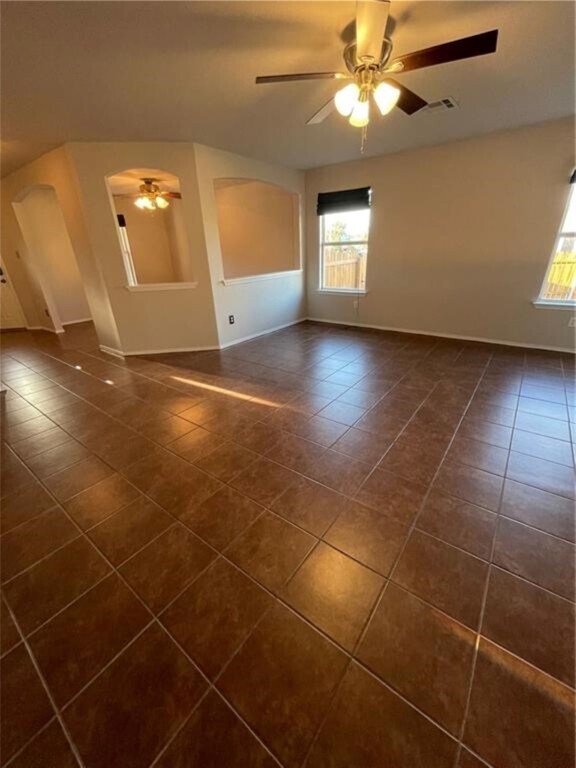 Building Photo - 1002 Terrace Dr