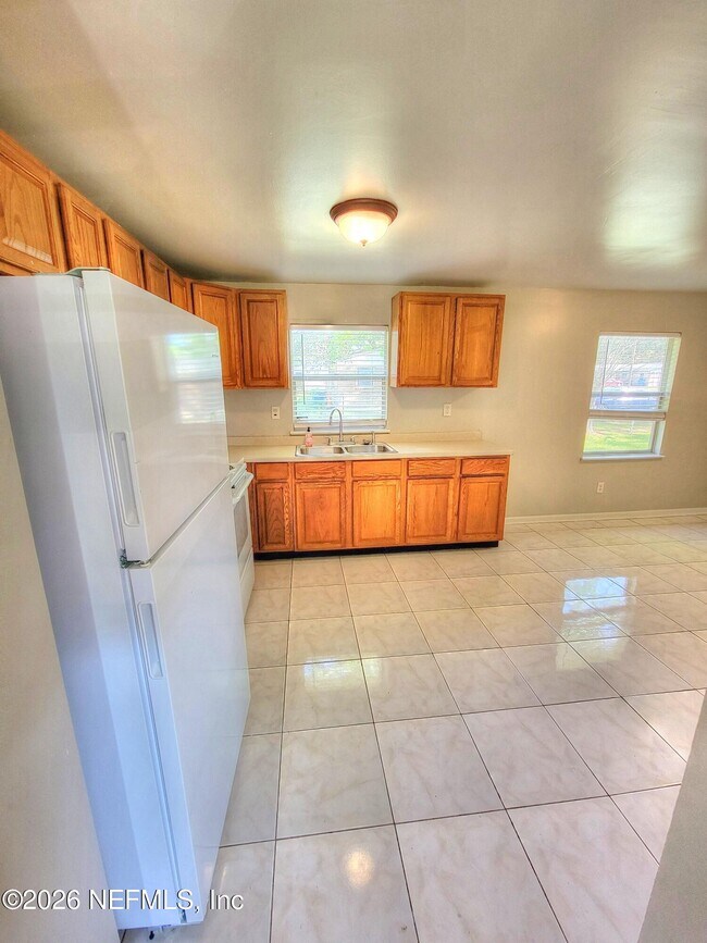 Foto del edificio - 10881 Key Coral Dr