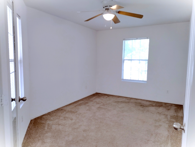 Building Photo - 13408 Lismore Ln
