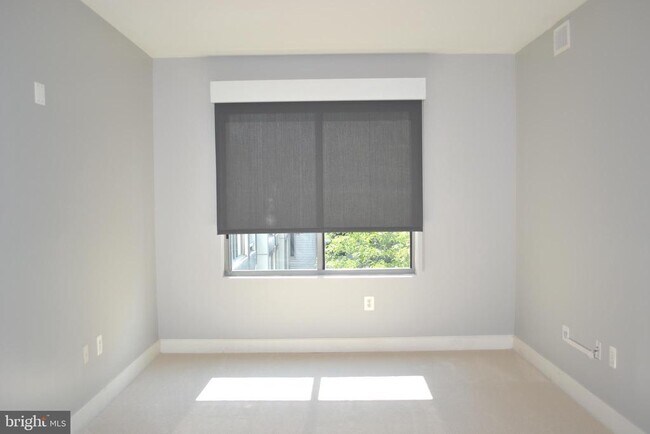 Building Photo - 4101 Albemarle St NW