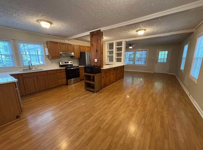 Foto del edificio - 14269 Phillips Rd