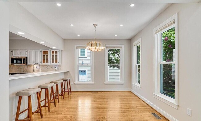 Foto del edificio - 4728 23rd St N