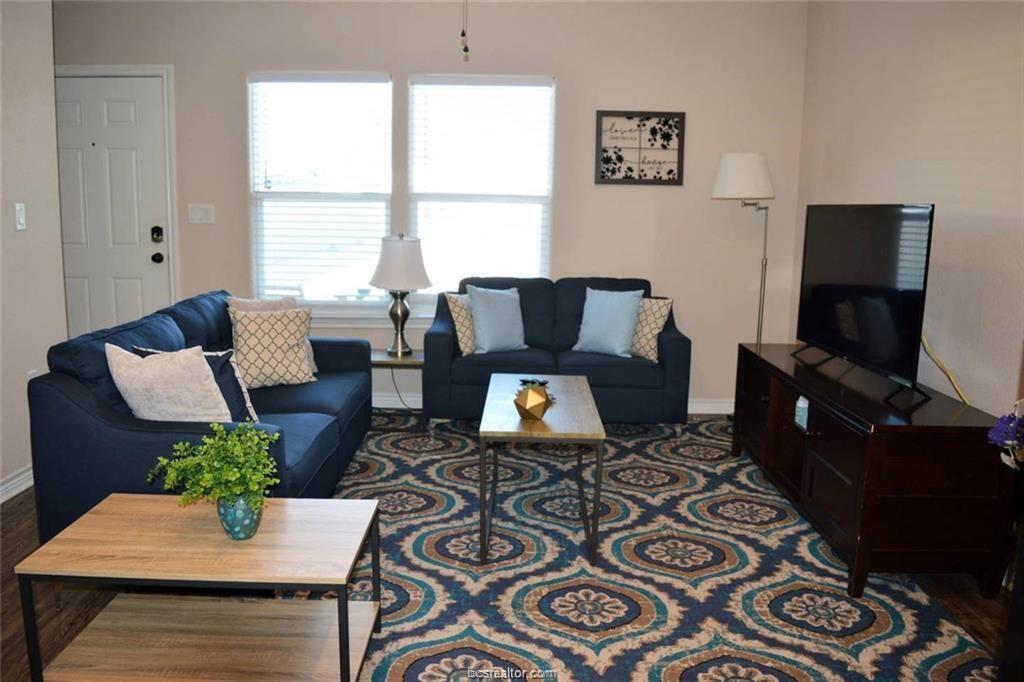 2108 Cavitt Ave, Bryan, TX 77801 Townhome Rentals in Bryan TX