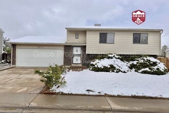 Building Photo - 12205 Bellaire St