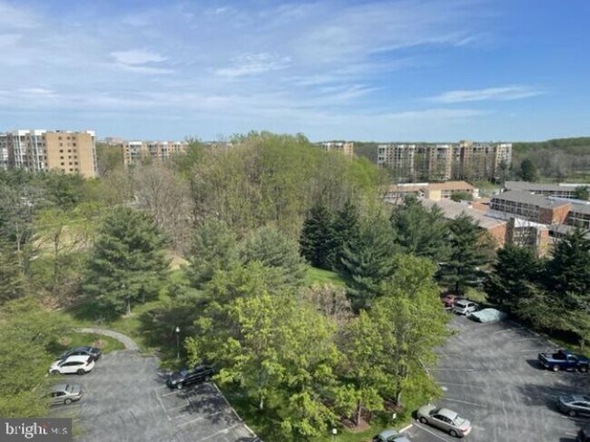 Building Photo - 3330 N Leisure World Blvd