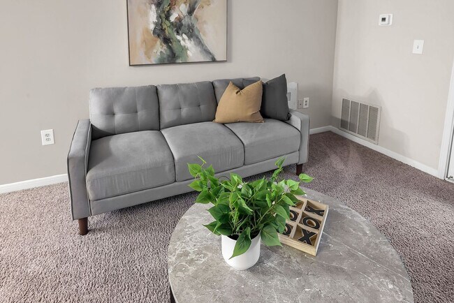 Foto del edificio - 2805 Wildwood Crossings Dr