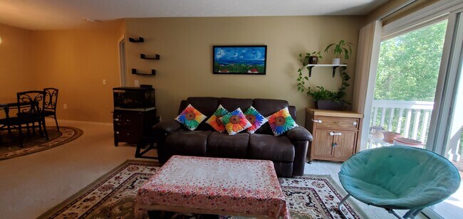 Sala de estar - 7392 Ridgepoint Dr