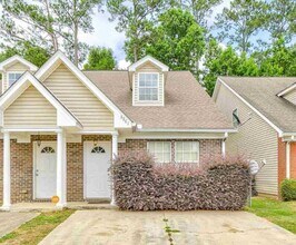 Building Photo - 3361 Sawtooth Dr