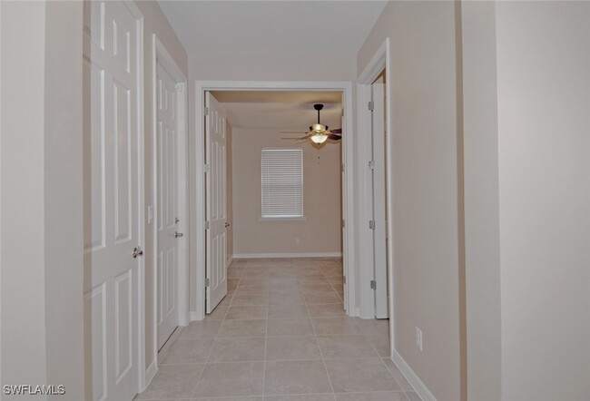 Foto del edificio - 3025 Sunset Pointe Cir