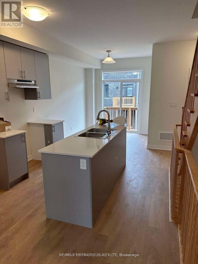 Building Photo - 783 Kootenay Path