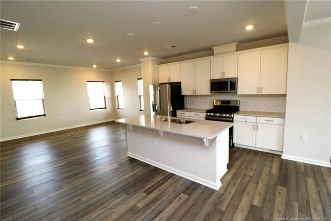 Building Photo - 2122 Terrawood Dr