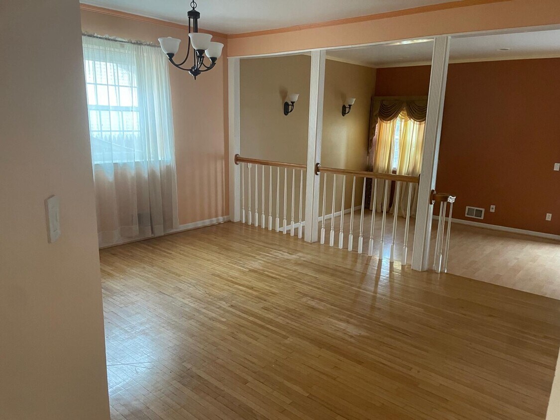 Foto del edificio - 5 Hannah Dr