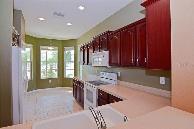 Building Photo - 1235 Nashville Dr