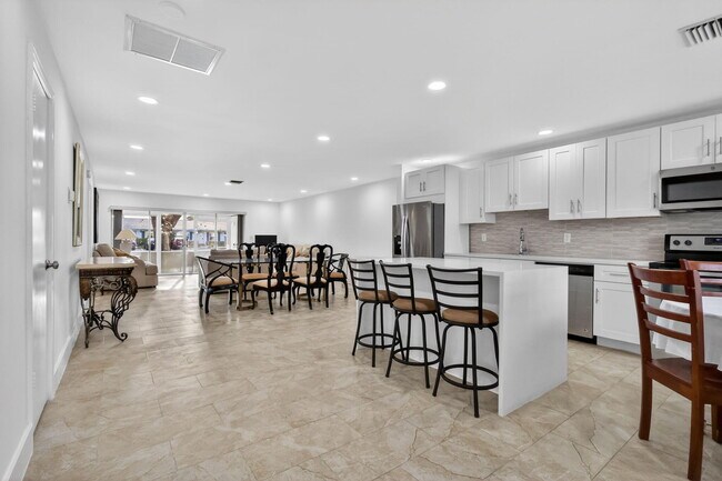 Foto del edificio - 5093 Privet Pl