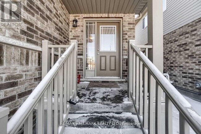 Building Photo - 75 John Brabson Cres