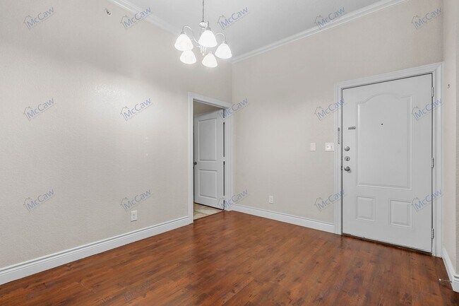 Building Photo - Great 1/1 Apartment in Alvarado!