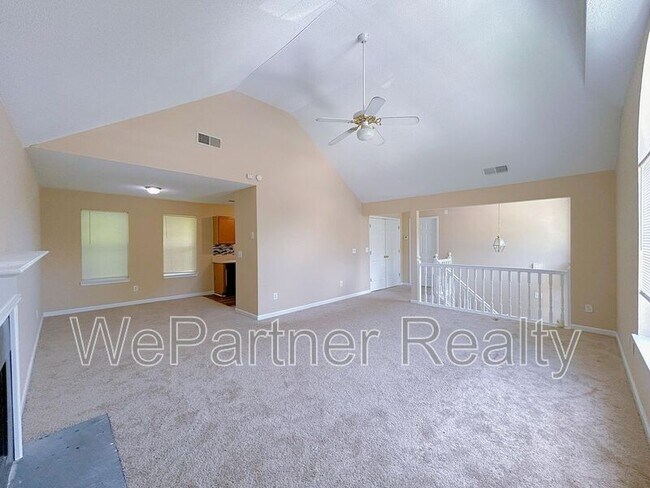 Foto del edificio - 7112 Brecken Pl