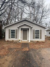 Building Photo - 2812 25th St