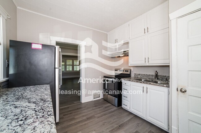 Foto del edificio - 712 Summer St
