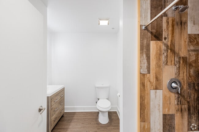 2BR, 1.5BA - 850SF - Bathroom - 1st Avenue Lofts