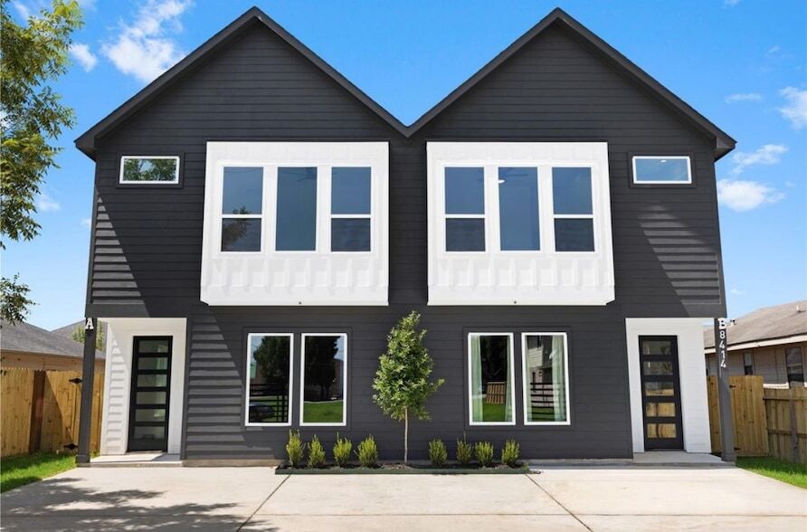 Foto principal - 8414 Cannon St