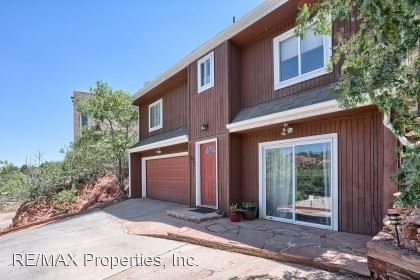 Building Photo - 3 br, 2.5 bath House - 431 Bond Street