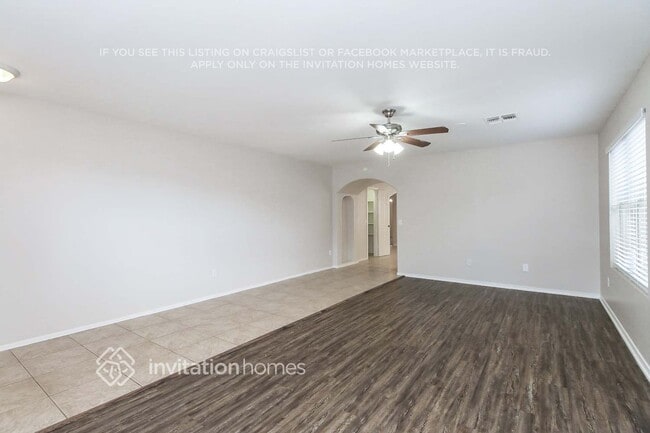 Building Photo - 8162 E Onza Ave