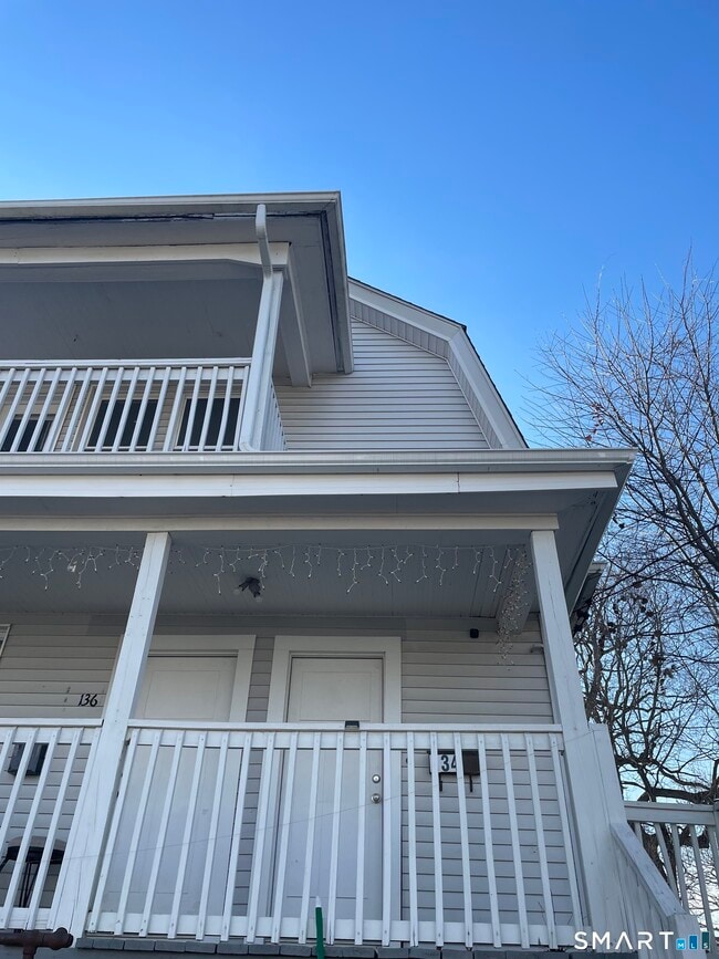 Building Photo - 134 Lockhart Ave