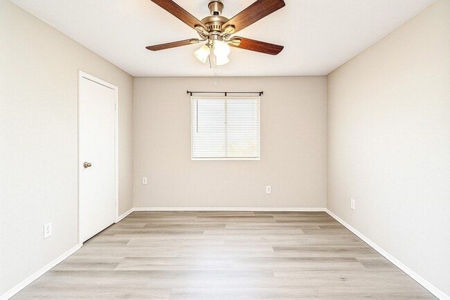 Building Photo - 12659 Ashford Meadow Dr