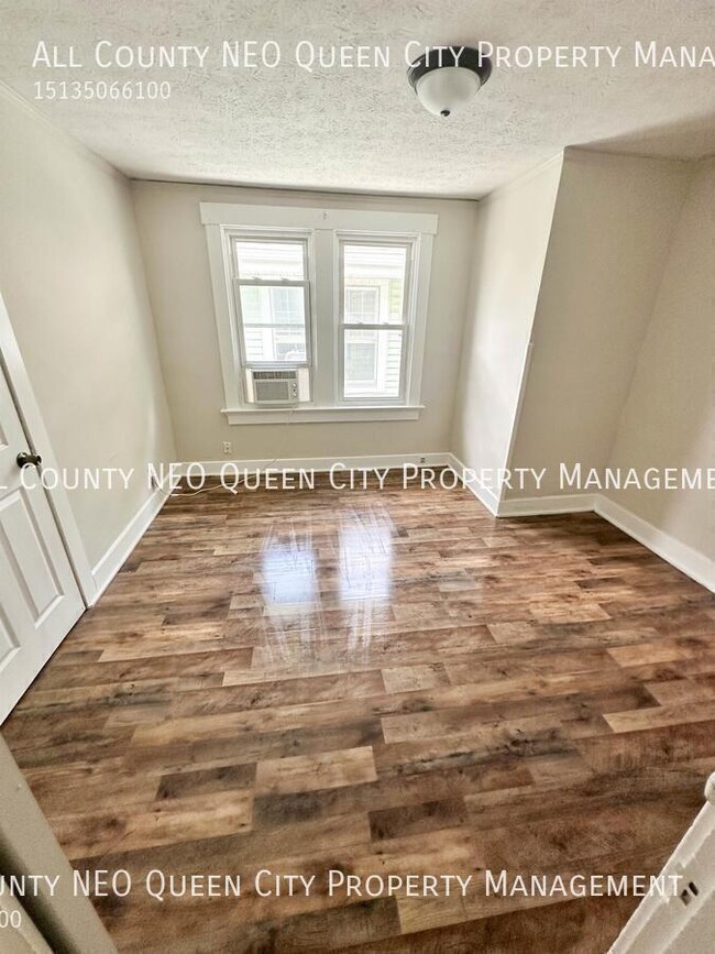 Photo - 220 Cambridge Ave.- Apartment