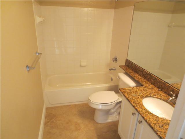 Foto del edificio - 15085 Michelangelo Blvd