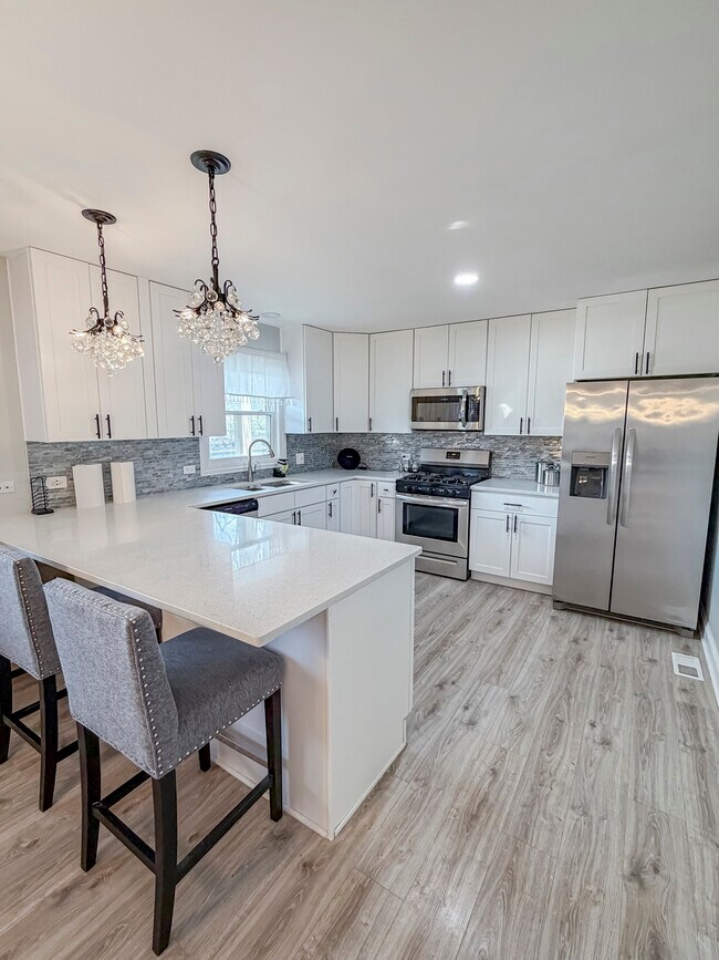 Foto del edificio - 9027 Skyline Dr