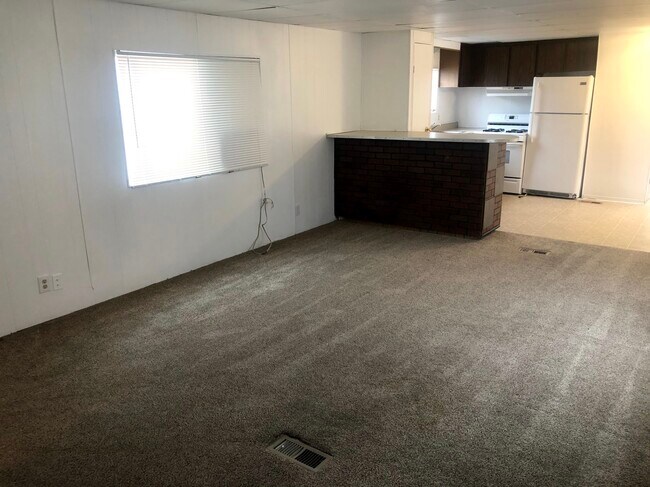 Foto del edificio - 421 N 200 W St