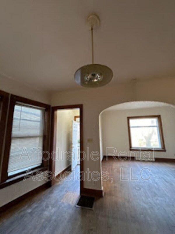 Building Photo - 444 N 31st St