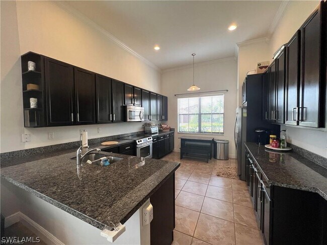 Foto del edificio - 5013 Iron Horse Way