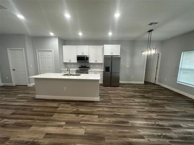 Building Photo - 13745 SW 43rd Cir