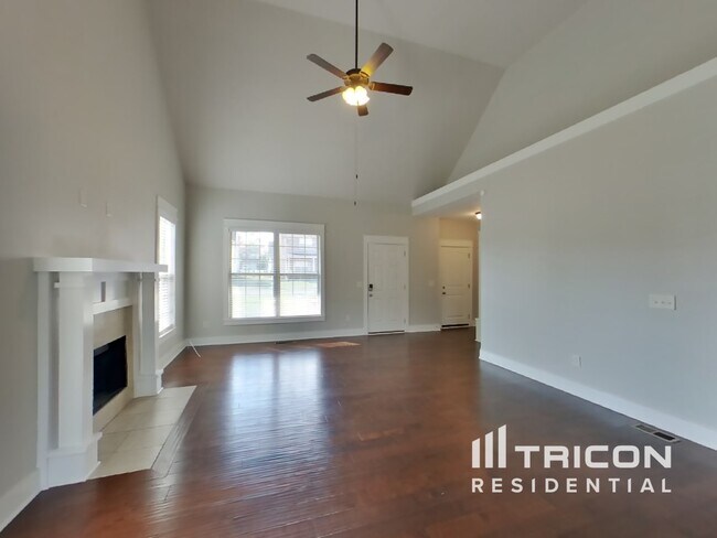 Foto del edificio - 1028 Harper Dean Way Gallatin TN