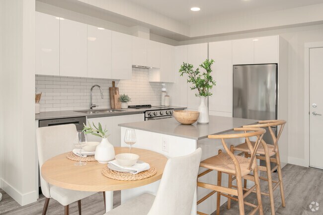 1 chambre, 1 salle de bain - 59 m² - Salle à manger et cuisine - North Point Apartments