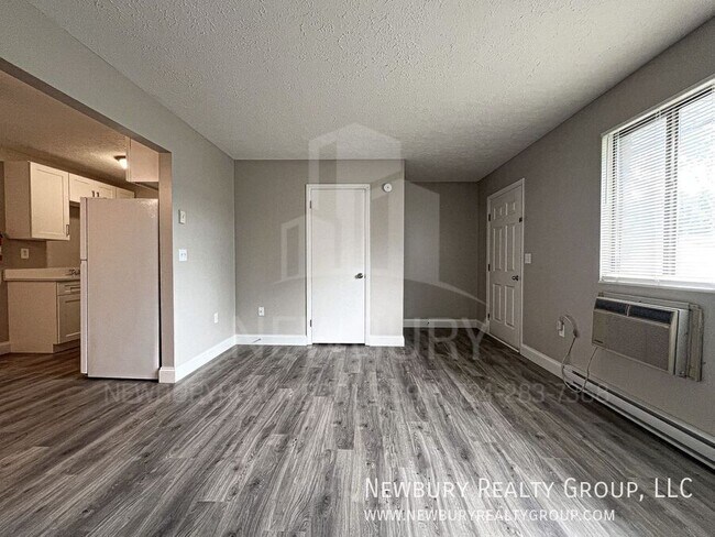 Building Photo - 18 Clearview Meadows
