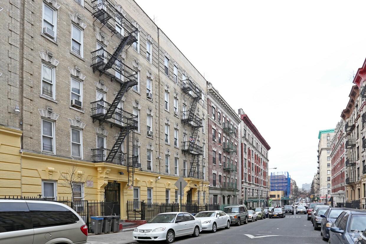 Foto del edificio - 556 W 160th St