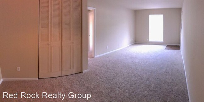 Foto del edificio - 3235-3299 Warringwood Dr